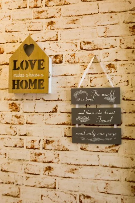 Home Apartment Near Blaha Lujza Square ブダペスト ハンガリー